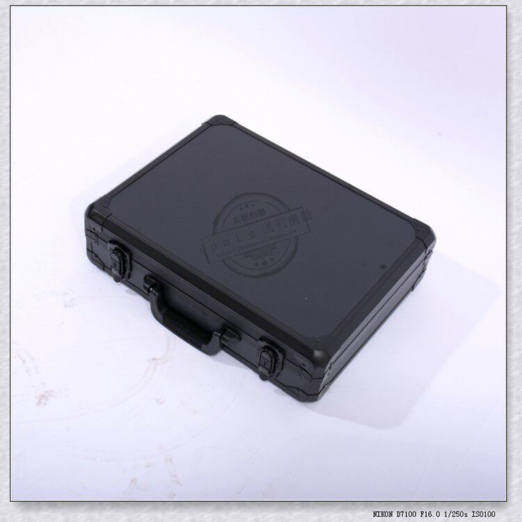 Процессор эффектов 标价88折tc helicon voicelive play acoustic 航空箱人声效果器