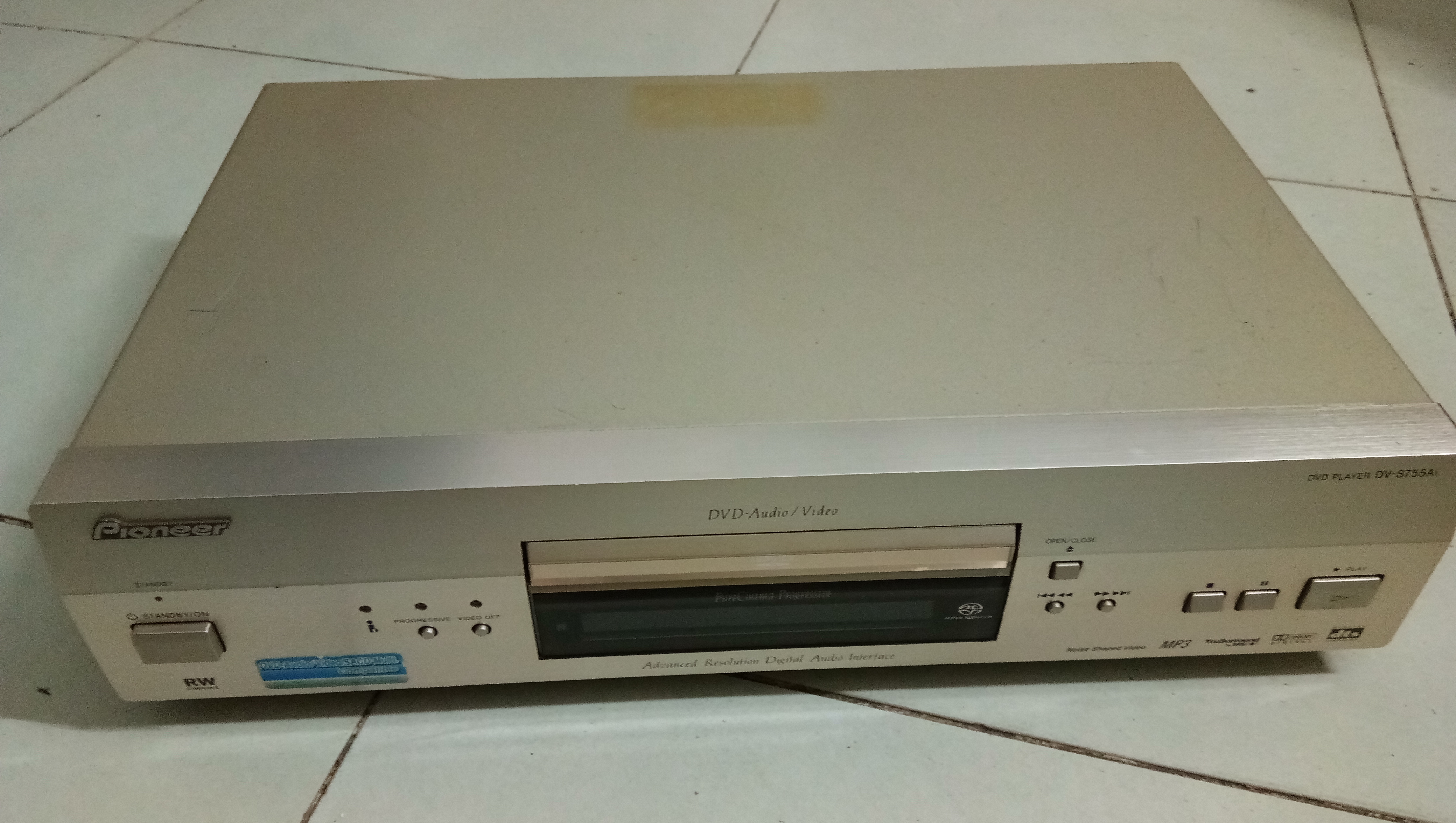 Used Pioneer Pioneer Pioneer Pioneer DV-S755Ai DVD CD SACD player when turntable sound quality is beautiful