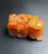 Natural Jade Yellow Dragon Jade overlord hand handle large pendant pendant pendant men and women with certificate