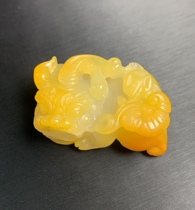 Ice kinds of ji you huang overlord brave pendant pendant natural Huanglong jade men paragraph shou gong dai certificate