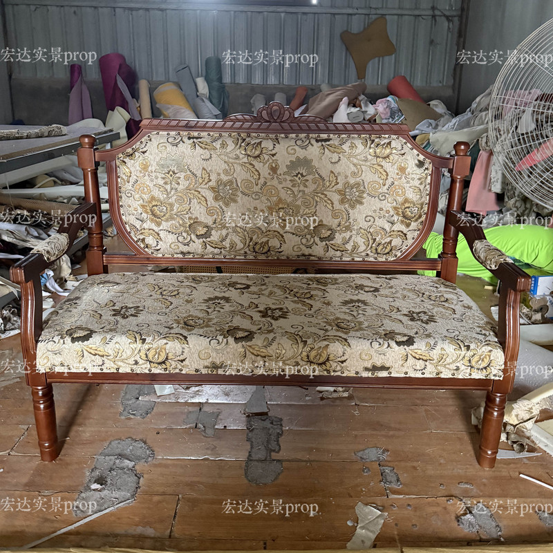 New Photo Studio Photography Props, Simulated Piano, Wedding Photography, Southern French Photography, French Retro Props, Sofa Cabinet