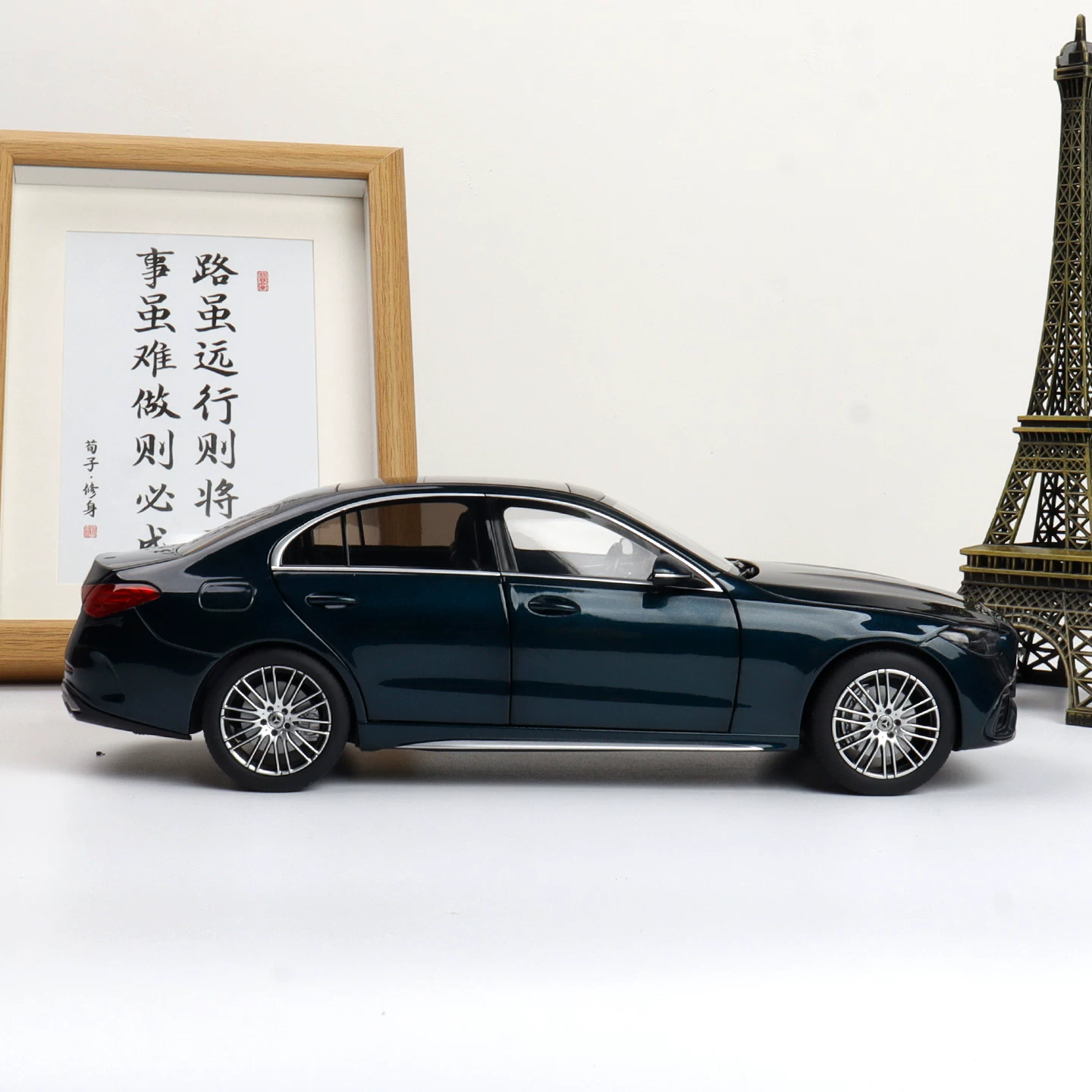 KILOworks 1:18 2025 new Mercedes-Benz C260L CLASS C-class alloy full car model