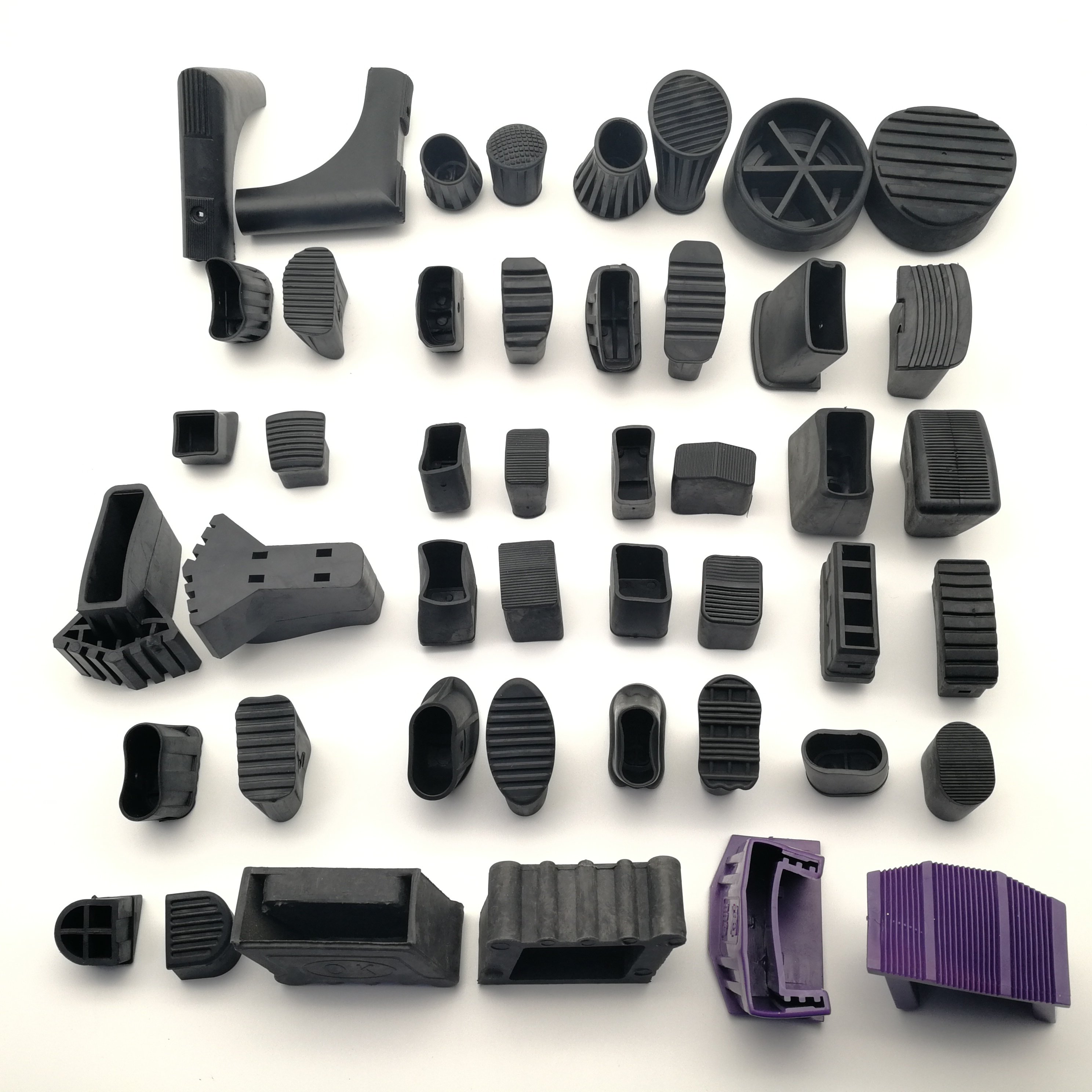 D-type square herringbone ladder foot sleeve Openg aluminium alloy ladder-foot rubber Domestic ladder abrasion resistant anti-slip rubber footbed