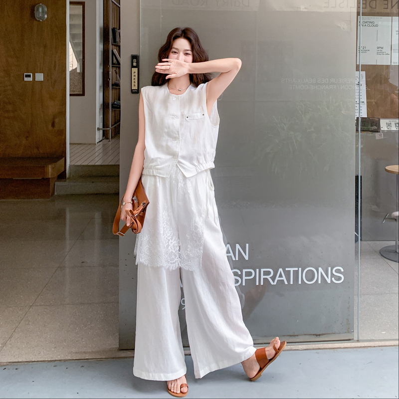 Korean Fashion Relaxed Style Set for Women 2026 Summer White Round Neck Vest Wide-Leg Pants Lace Cover-Up Three-Piece Set