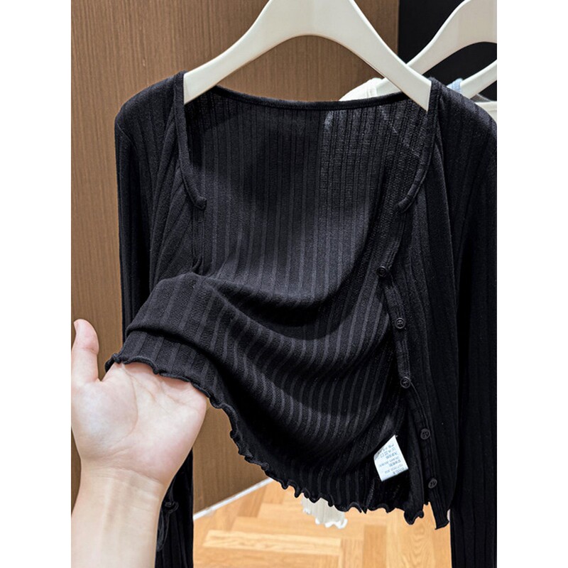 Plus-Size Black Ruffled V-Neck Button-Up Long-Sleeve Cardigan for Women, Autumn and Winter Sun Protection Thin Outerwear Top Plus-Size Black Ruffled V-Neck Button-Up Long-Sleeve Cardigan for Women, Autumn and Winter Sun Protection Thin Outerwear Top