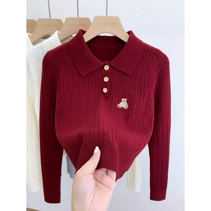 Plus-Size Fat Girl's New Year Outfit: Red Embroidered Polo Collar Cable Knit Sweater for Women, Spring and Autumn Slimming Inner Knitwear