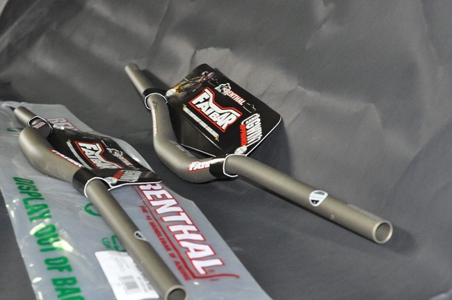 2013 The choice of British brand gods RENTHAL Fatbar AM DH put Hengyan put