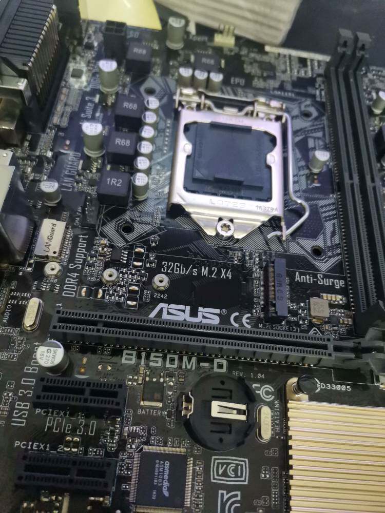 ASUS ASUS B150M-D with M 2 PCI VGA LPT DDR4 support 6 7th generation