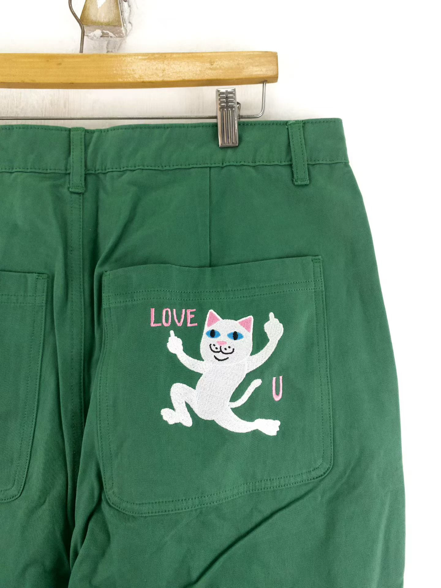 Мужские повседневные зелёные брюки с надписью Ripndip love you