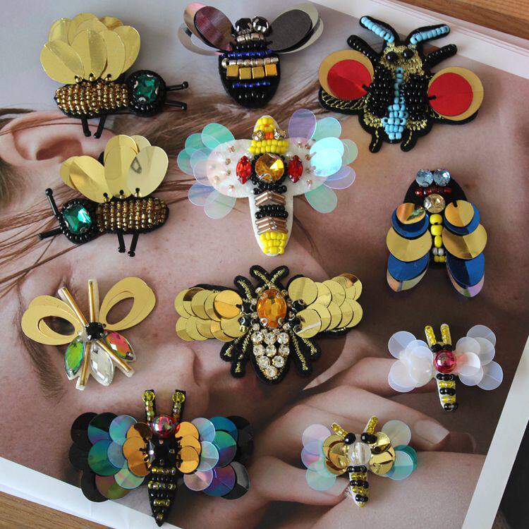 Colourful colorful bright pieces of hand pearl nail drilling bee cloth plate DIY clothing package sewing accessories