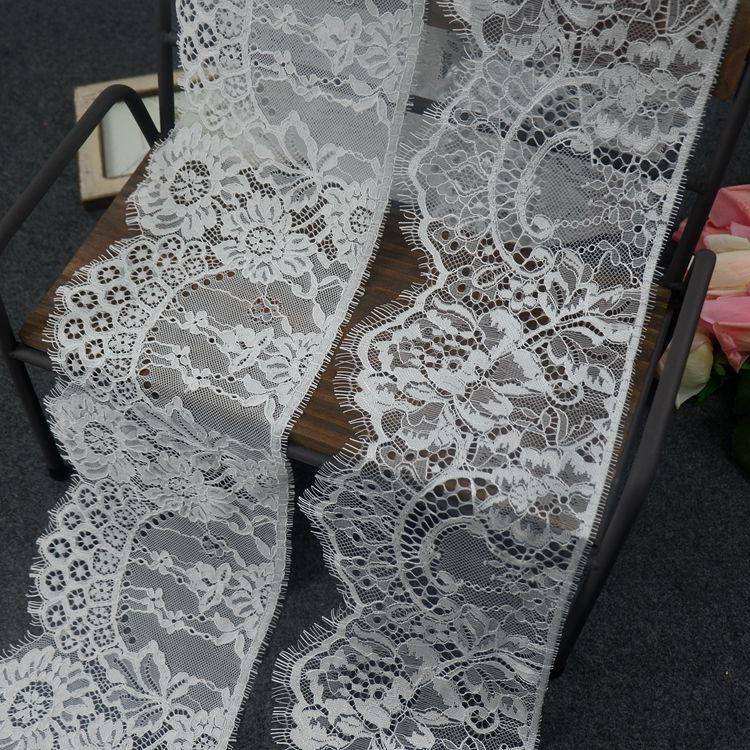3 m Value Retro Export Thick and Rough Bone Line Unilateral Straight Lace Fabric Wedding Version Version Accessories