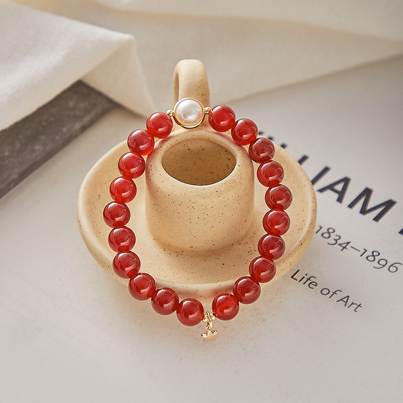 Hand-haired female summer simple ins niche feeling age-reducing temperament beaded DIY red agate bracelet original design creativity - Taobao