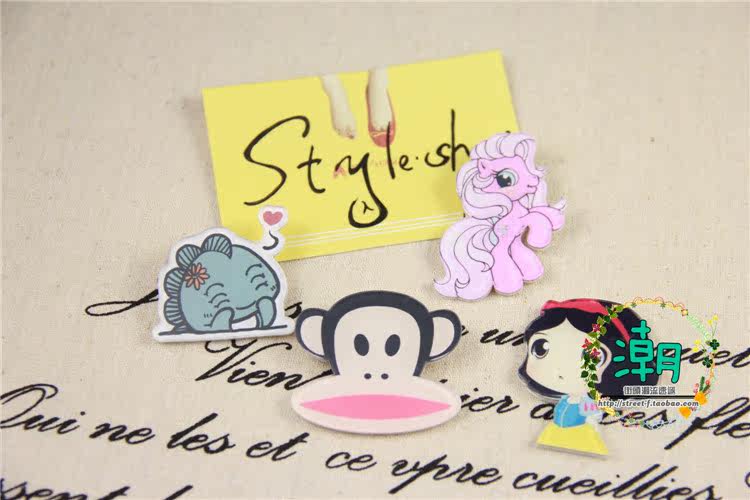 Broche en plexiglas - Ref 1181593 Image 5