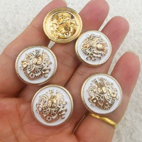 № 3 белое масло с золотым краем