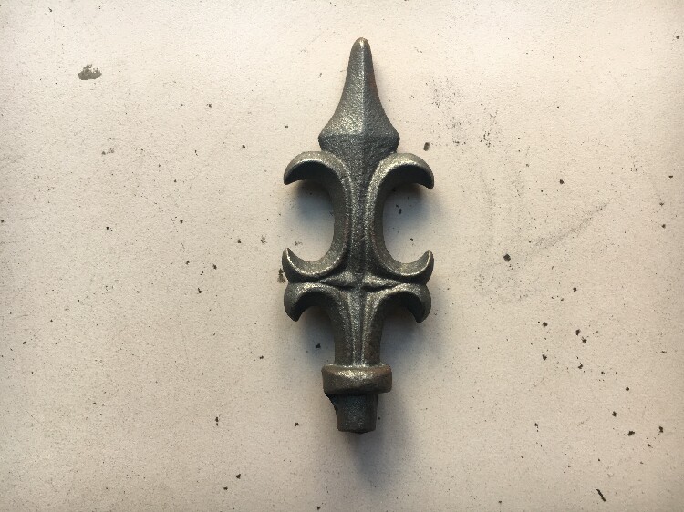 Railing gate welding anti-theft tip thick and heavy section high 195 thickness 2 cm suitable for 30 round pipe needs to be customized