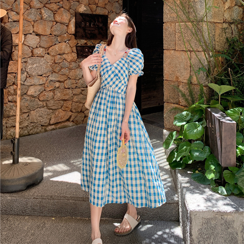 French-Style Light Luxury Plaid Plus-Size Dress for Women, Summer High-End, Slightly Chubby, Elegant, Waist-Cinching, Tummy-Concealing, Slimming A-Line Dress
