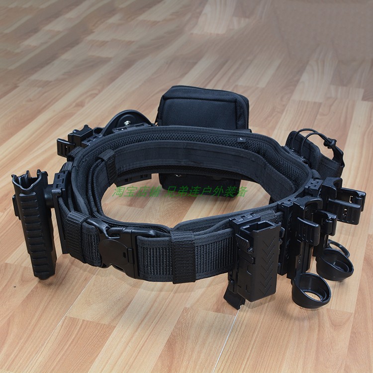 New tactical belt multifunctional quick pull set eight-piece set nylon waist seal rotating side open flashlight spray stick set