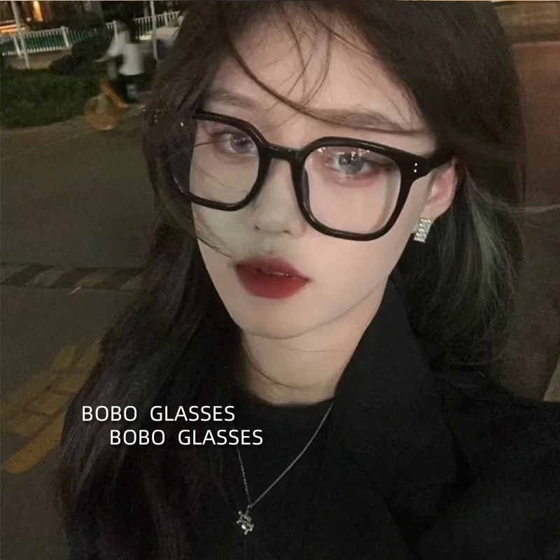 Net red black frame plain glasses female Korean version of the trendy big face thin flat mirror myopia can be equipped with anti-blue light glasses