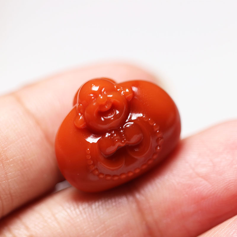 Raw ore south red agate wasi material Maitreya Buddha laughing Buddha pendant pendant Sugong famous color red full of flesh full color