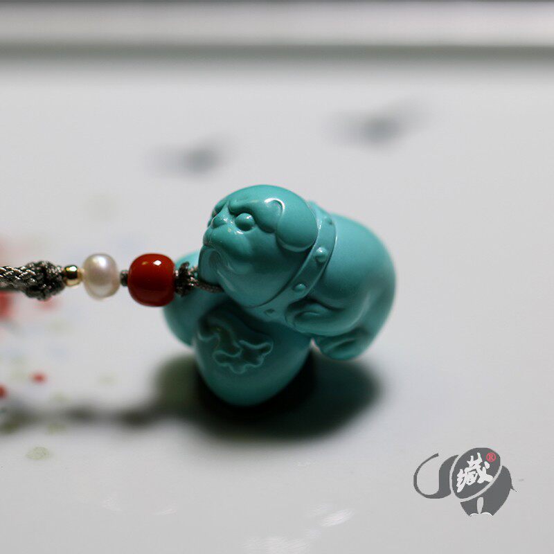 Raw ore turquoise puppy pendant pendant Yajiao Shangao porcelain clean jelly material Su Gong boutique hand-carved pieces