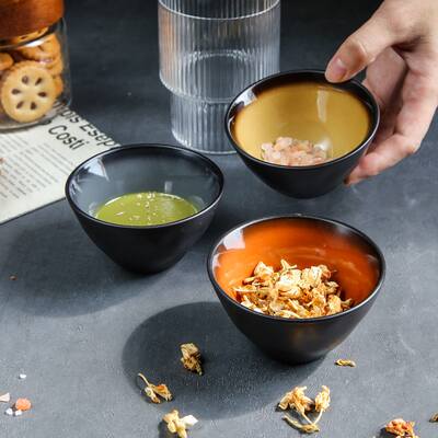 Yijia Ceramic Japanese-style small flavor bowls, sauce bowls, seasoning plates, saucers, household seasoning plates, small tea cups, small wine glasses, small bowls