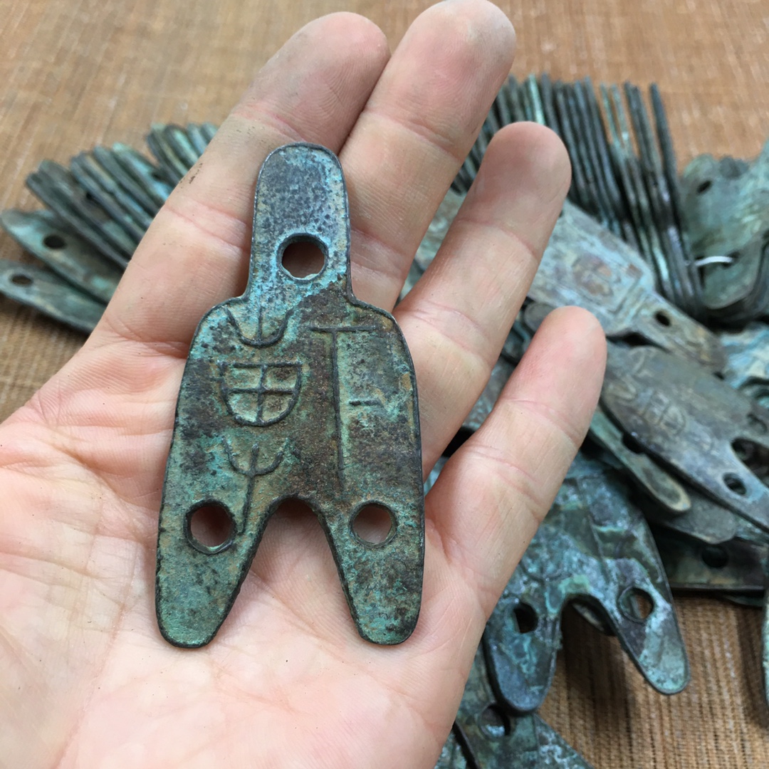入手困難希少品】中国古銭幣 硬幣 戦国時代 布幣 花幣 刀幣 在銘 珍品 極珍