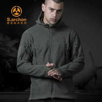 Зеленый капюшон