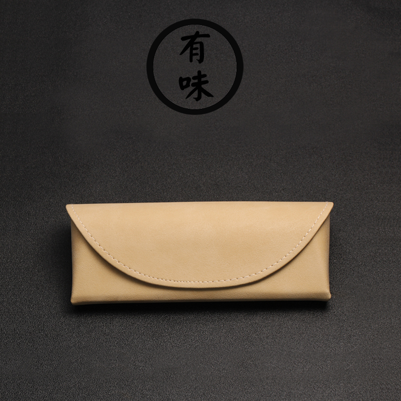 Handmade Solid Color Simple Sheepskin Frosted Anti-Pressure Lightweight Myopia Glasses Case, Wear-Resistant, Dirt-Resistant and Durable Square Mirror Case Handmade Solid Color Simple Sheepskin Frosted Anti-Pressure Lightweight Myopia Glasses Case, Wear-Resistant, Dirt-Resistant and Durable Square Mirror Case