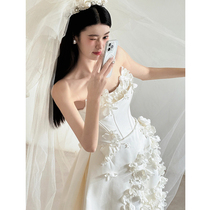 Straight Shoulder satin Fab-style light wedding dress Bride Outdoor Brigade Pat 2024 new small sub big code out to greet guests