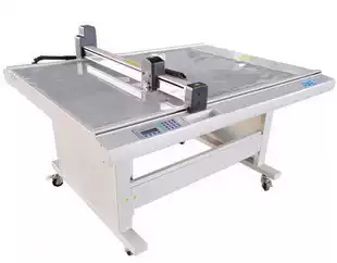 Flat cutting machine Oko GD1512 clothing paper cutting machine GD steel belt vacuum type high speed cutting