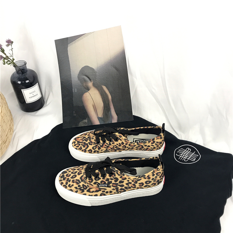 Giày siêu lửa Giày da báo hoang dã Giày vải nữ retro cổng gió chic chic giày sinh viên shop giày sneaker
