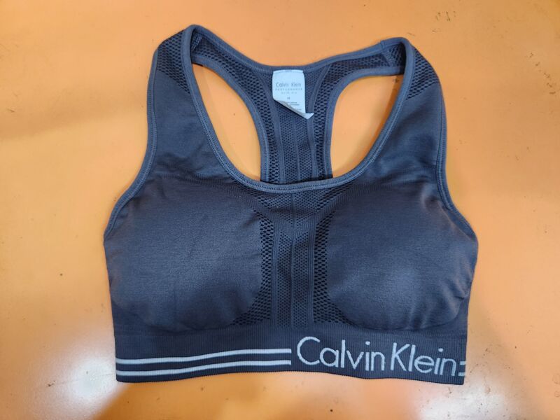 Foreign Trade Export Sports Bra Underwear with Beautiful Back Design, Quick-Drying, Breathable, Shockproof for Running and Fitness, Removable Inner Pads, Seamless