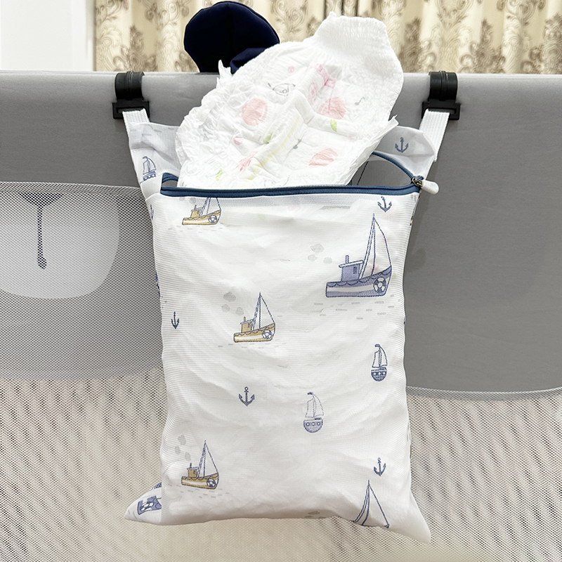 Bed Fencing Hanging containing hanging bags Baby clothes Bags Urine not wet paper Diaper Crib Side Hanging Pockets-Taobao