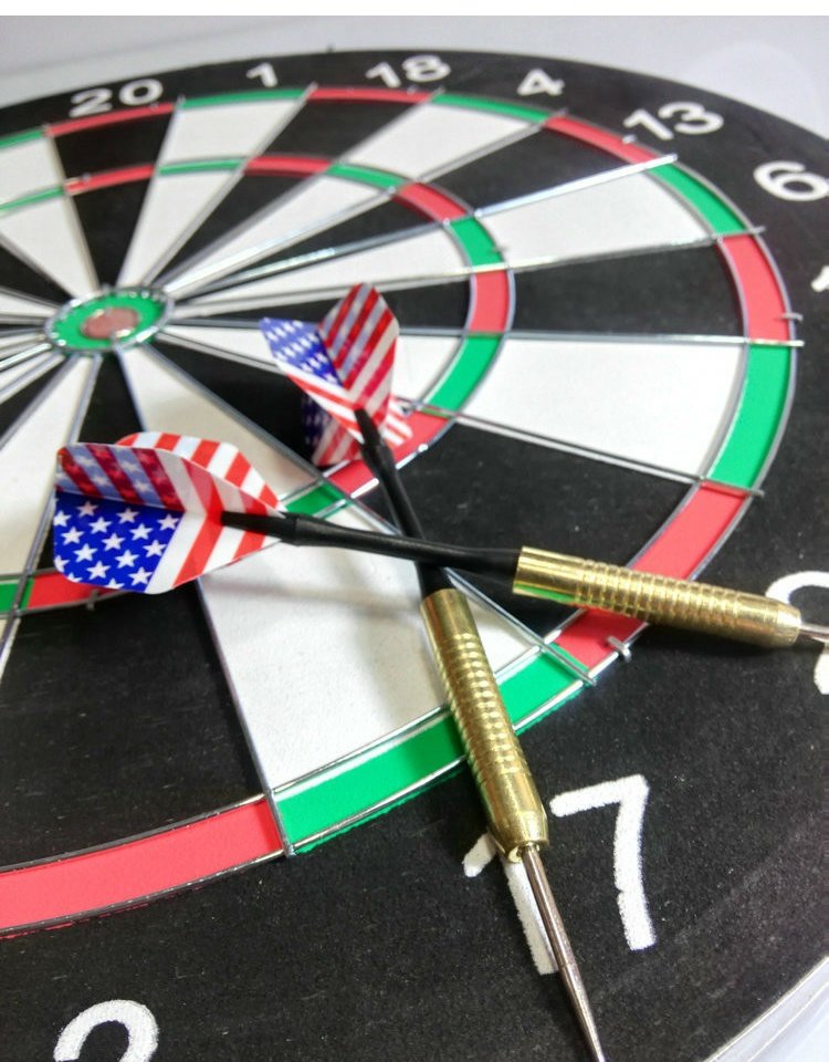 Authentic Lion Lion hai mặt đổ xô dày lên an toàn phi tiêu chuyên nghiệp phi tiêu nhà bộ dụng cụ bay - Darts / Table football / Giải trí trong nhà bảng phi tiêu