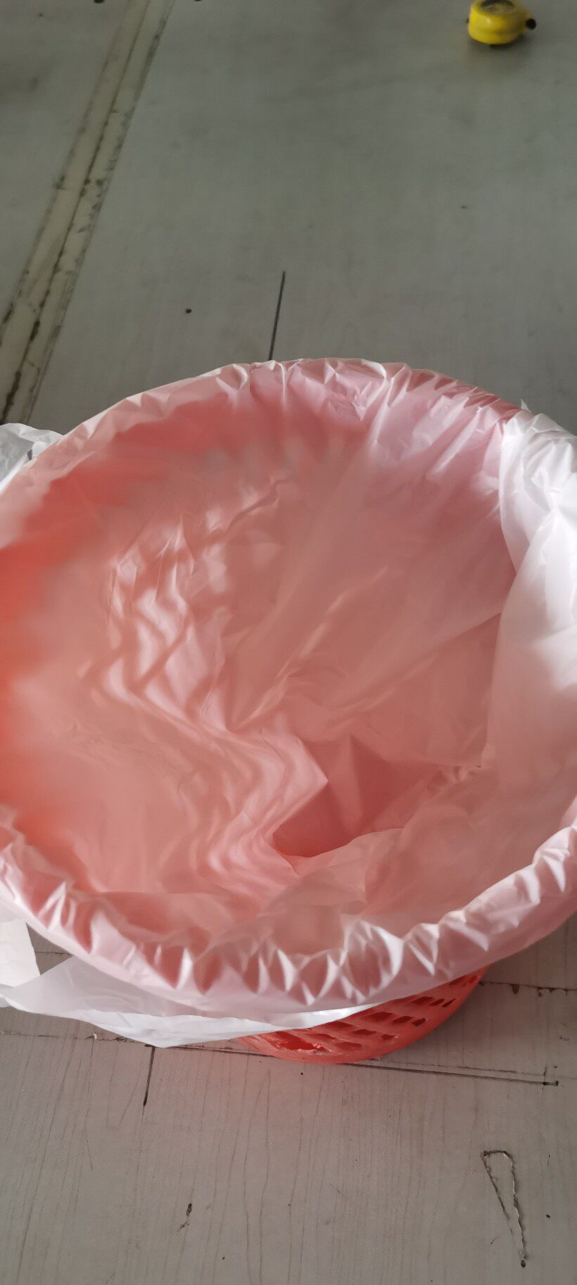 White back-heart bag 100 available for household garbage bins for garbage bags