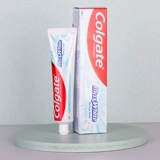 Зубная паста Colgate из Гонконга, ледяная тройная мята, ослепительное отбеливание, чтобы удалить желтое дыхание, предотвратить кариес, укрепить зубы, обеспечить свежее дыхание семье