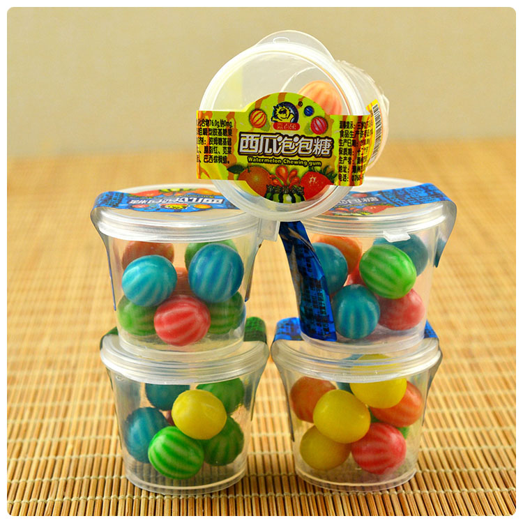 Whole bucket of 60 bottles of watermelon bubble gum Gum Christmas Gifts Candy Mouth Chewy sugar Seven colorful Candy Gifts
