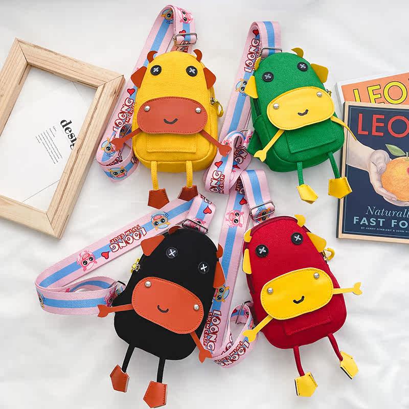 Calf Bag Bag Woman Cute Slanted Bag Ins Teenage Girl Day Ensemble 100 Hitch Satchel Satchel Satchel Bag Little Bull Bag