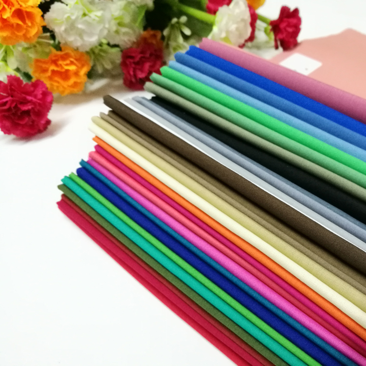 Special Tools for Color Consultants: 32-Color Fabric Swatches for Color Temperature (Warm/Cold), Brightness, Purity, and Clarity