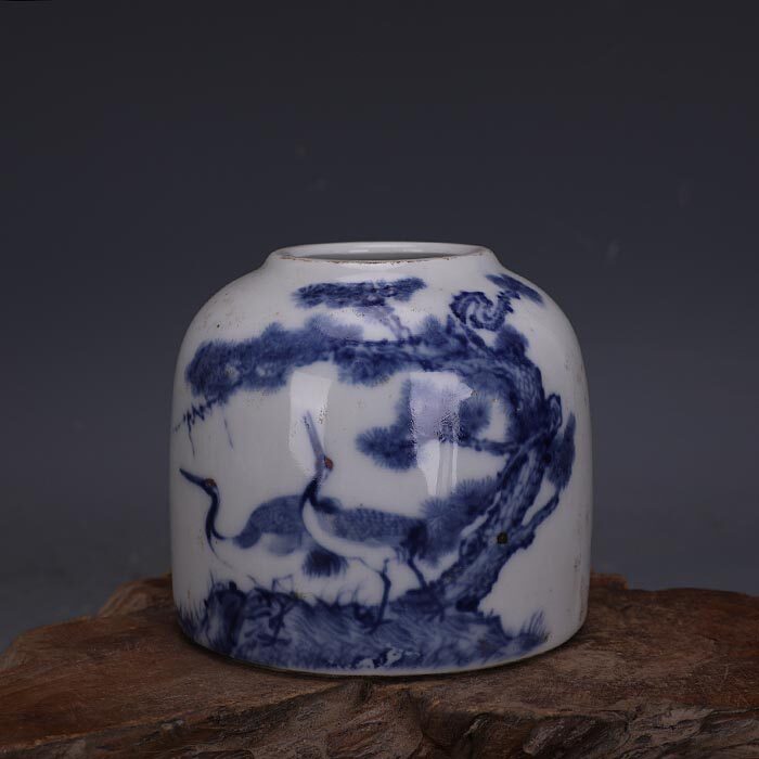 Jiangxi porcelain company of the Republic of China made an old imitation of ancient porcelain ancient play collection in the town of Blossom Pine Crane of the Blossom Pine Crane in the Town of Shuitsuyu Jingdezhen