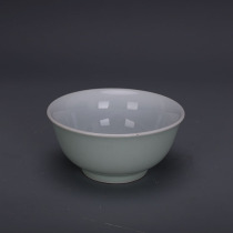 Monochrome bean green glaze rice bowl soup bowl produced by the Cultural Revolution Factory Shanghai Museum model handmade ancient porcelain antique antique collection