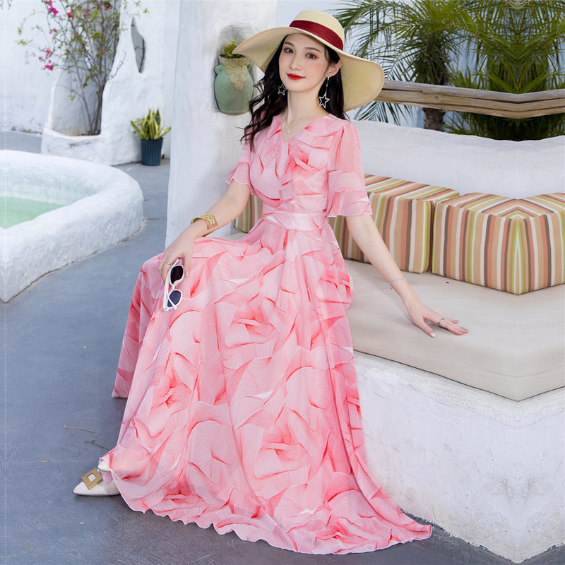 Summer Pink Chiffon Dress for Women, Long Ankle-Length, 2026 New Style, Elegant, Slimming, Extra-Long Skirt with a Large Hem