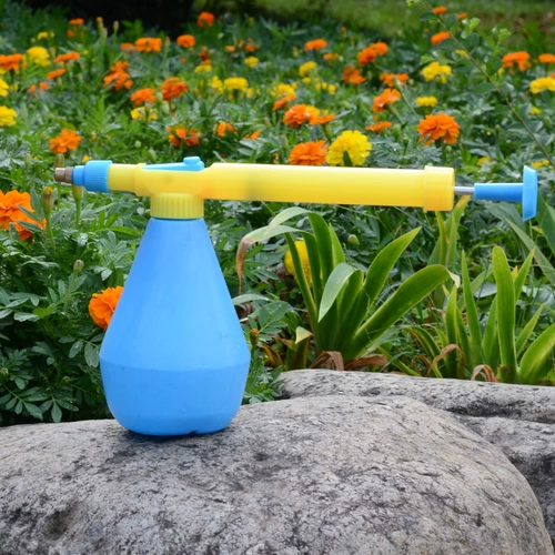 Поливка цветочного благородного напитка с разбрызгивателем снежной бутылки с снежной бутылкой Универсальный водопроводной спрей спринклер разбрызгивателей спринклер.