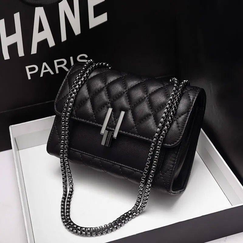 Hong Kong famous brand bag luxury big name 2021 new fashion shoulder messenger women's bag leather Lingge chain bag