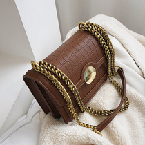 Hong Kong women's bag 2021 new Joker premium French small foreign style texture chain slung small bag