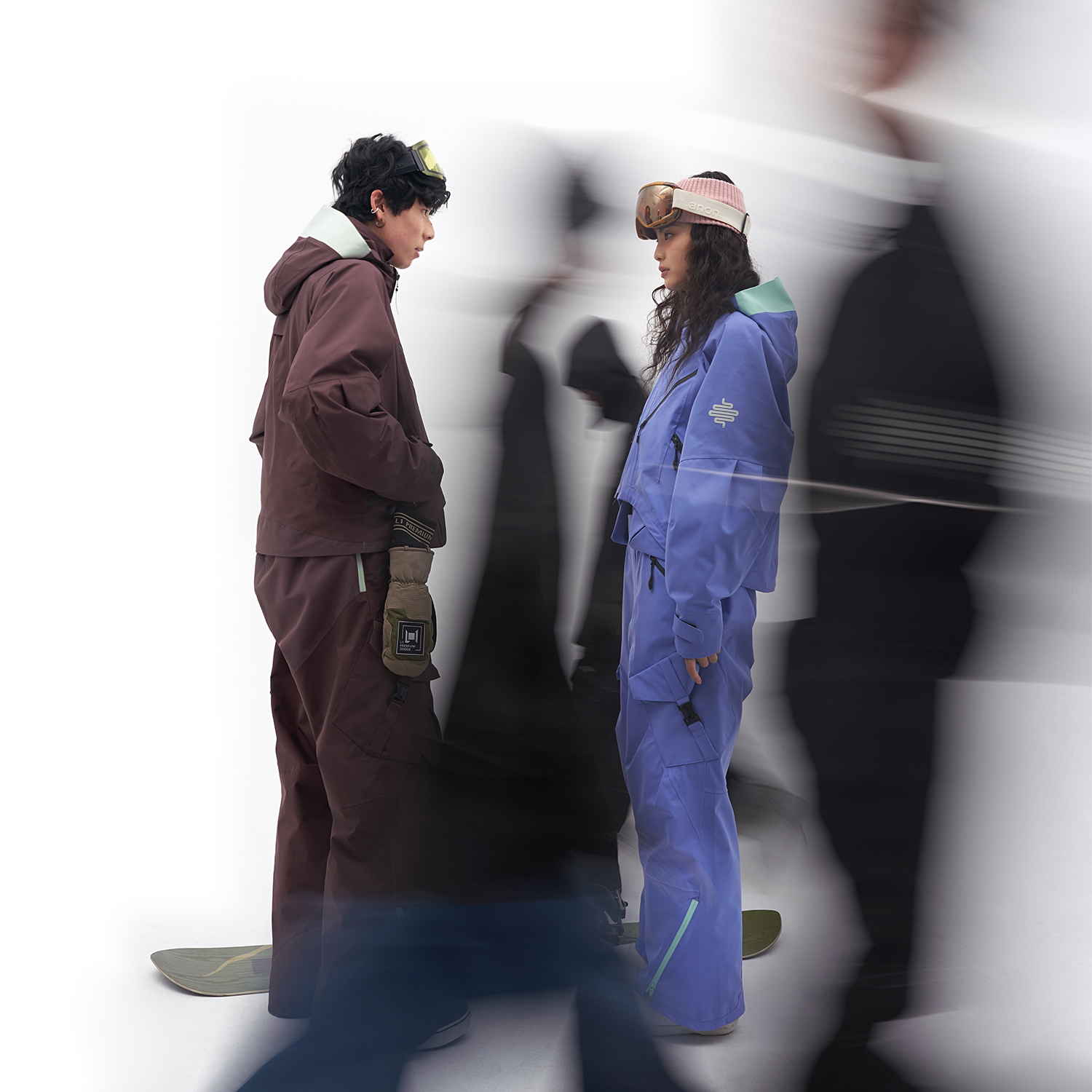 LITAN 2024新款短款专业滑雪服保暖防风时尚单板滑雪套装男女同款 | 滑雪必备单品，冬季出游新宠_保暖服装_淘宝服装网