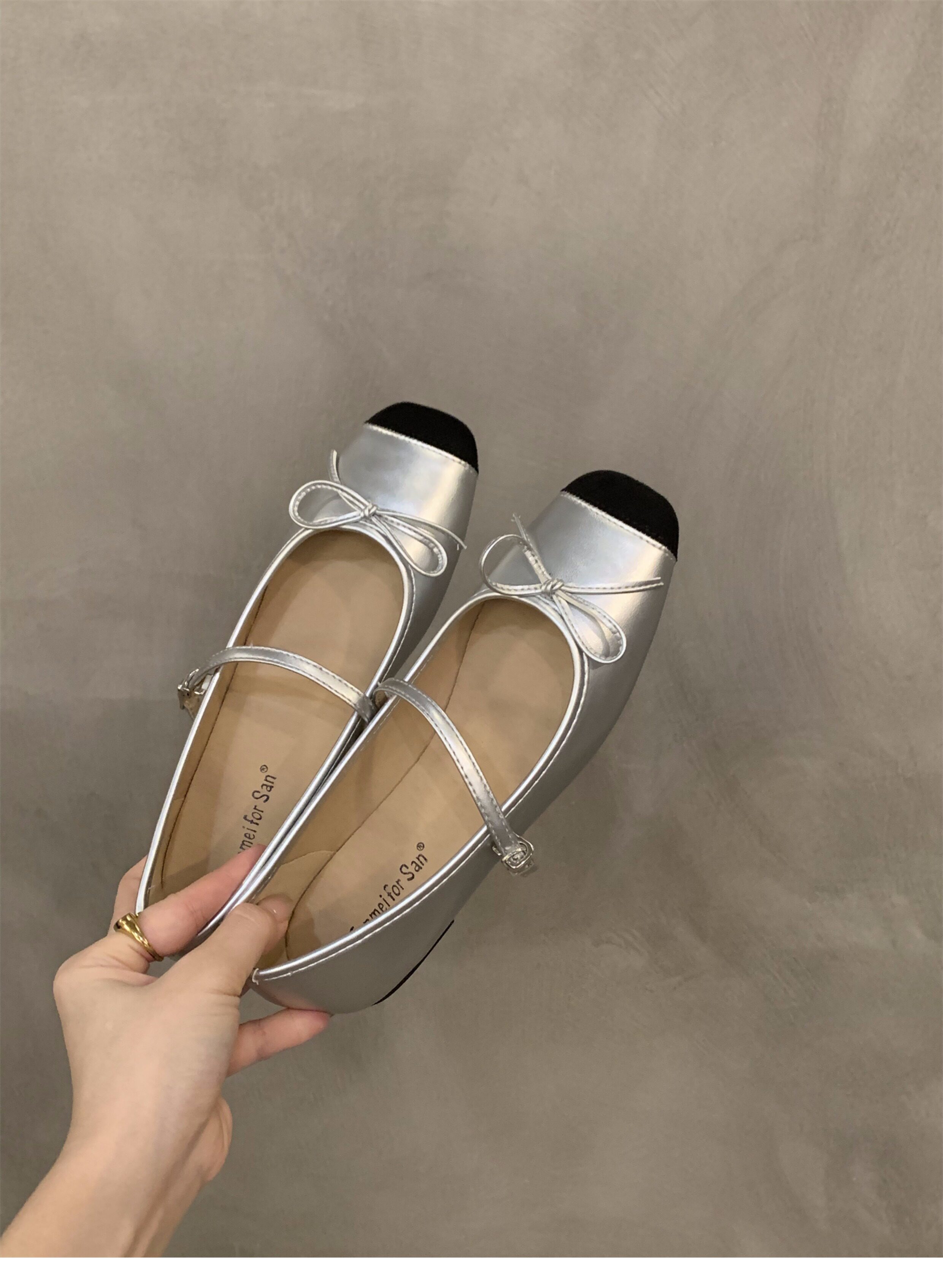 Туфли Мэри Джейн 法式平底小香风玛丽珍红色包鞋女鞋子2024年新款春秋季银色晚晚鞋