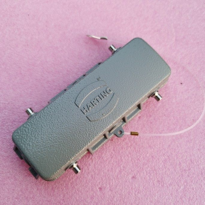 HARTING Haoting connector 09300245425 metal cover HAN-24B-AK New double protection cover spot