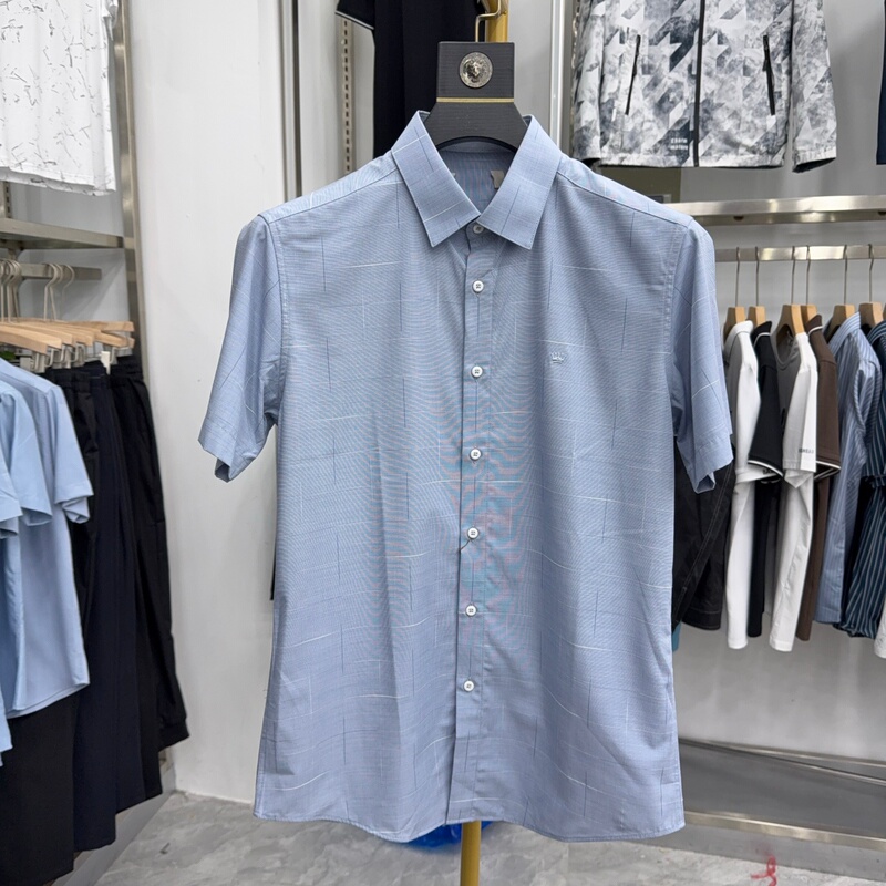 【H Brand】Fashionable Jacquard! Summer Men's Short-Sleeve Shirt with Plaid Collar, Casual Versatile Breathable Shirt Trend