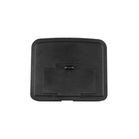 Ящик для хранения личных вещей в подлокотнике